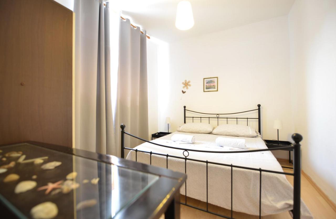 Apartman Perovic 扎达尔 外观 照片