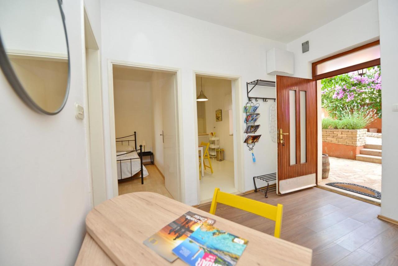 Apartman Perovic 扎达尔 外观 照片